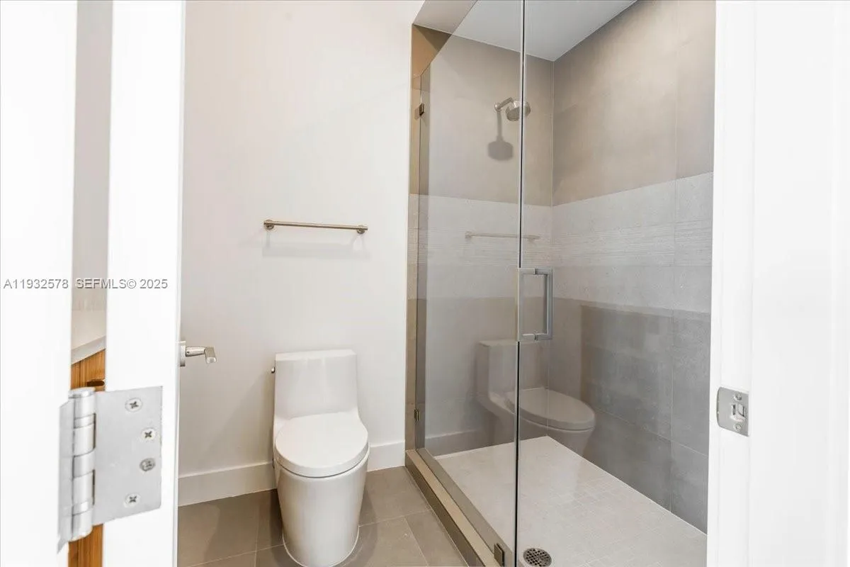 126 SE Sunrise Dr, Marathon FL 33050