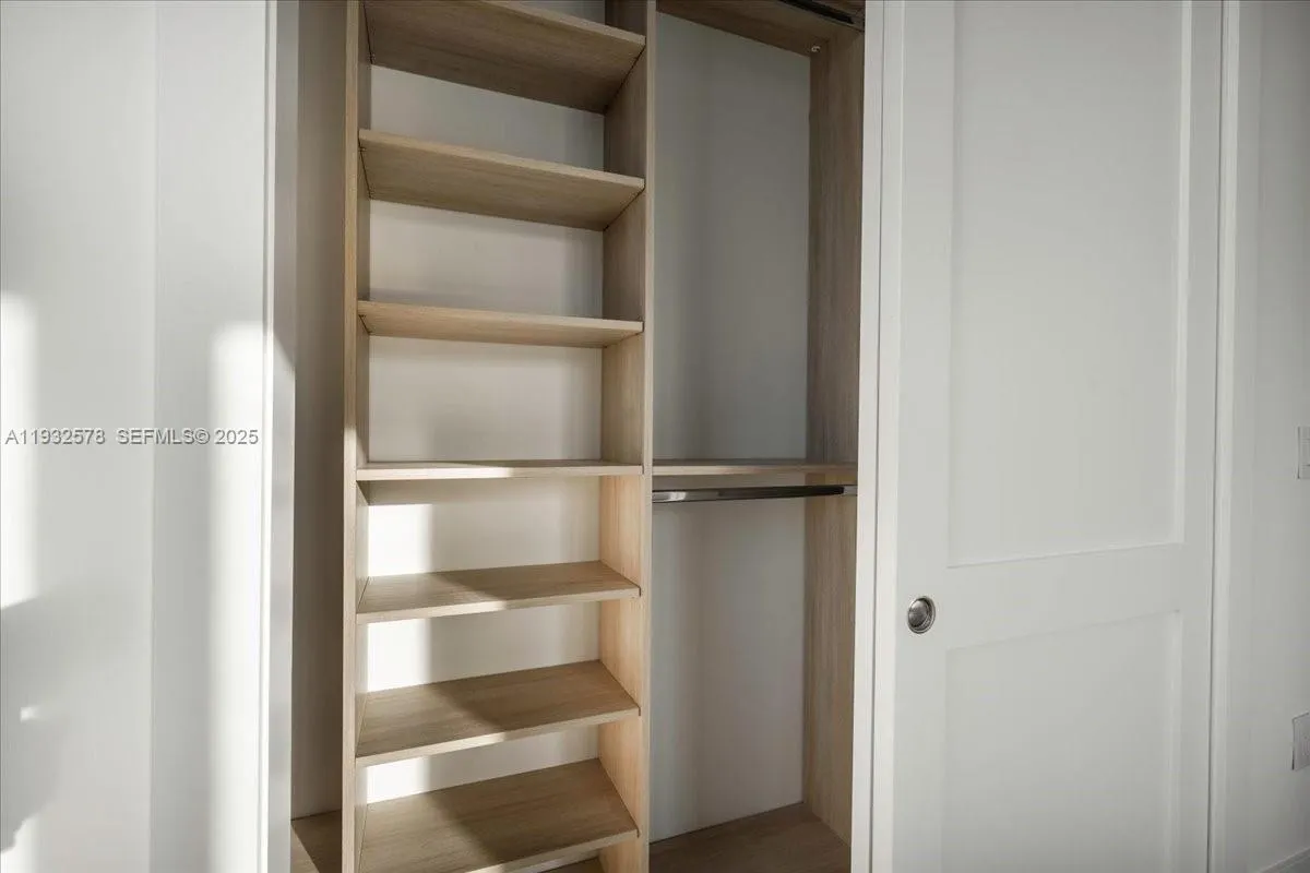 126 SE Sunrise Dr, Marathon FL 33050