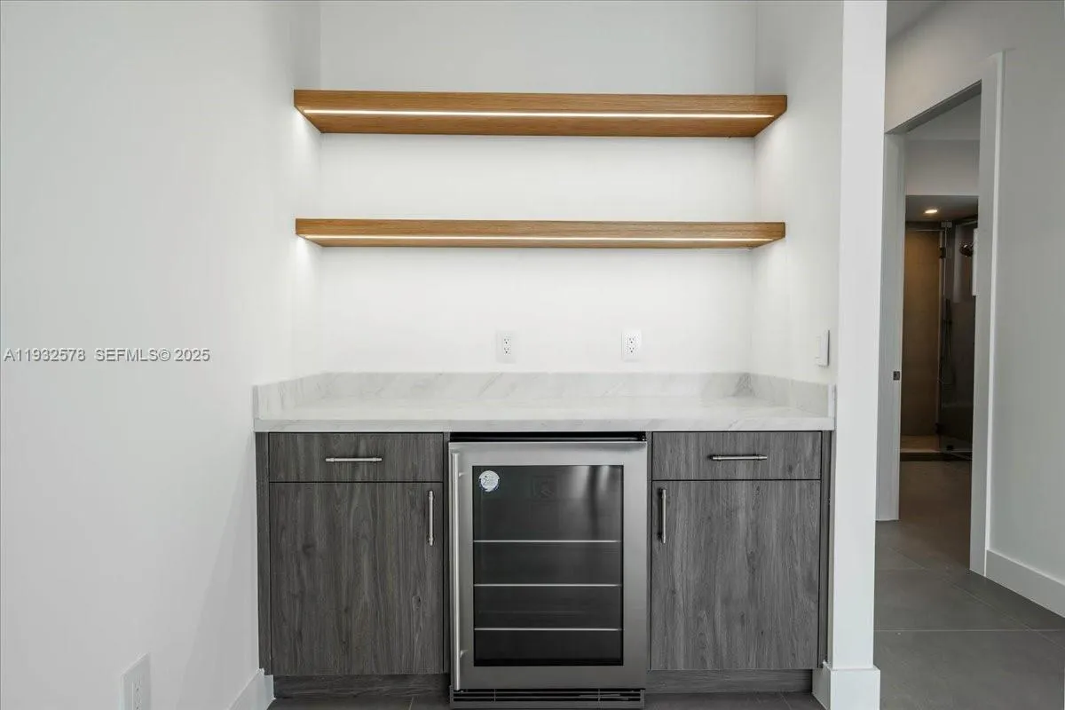 126 SE Sunrise Dr, Marathon FL 33050