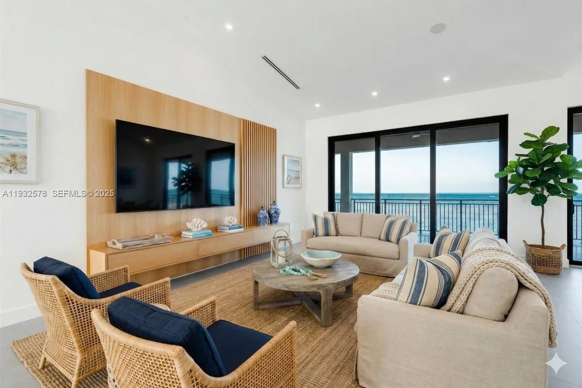 126 SE Sunrise Dr, Marathon FL 33050