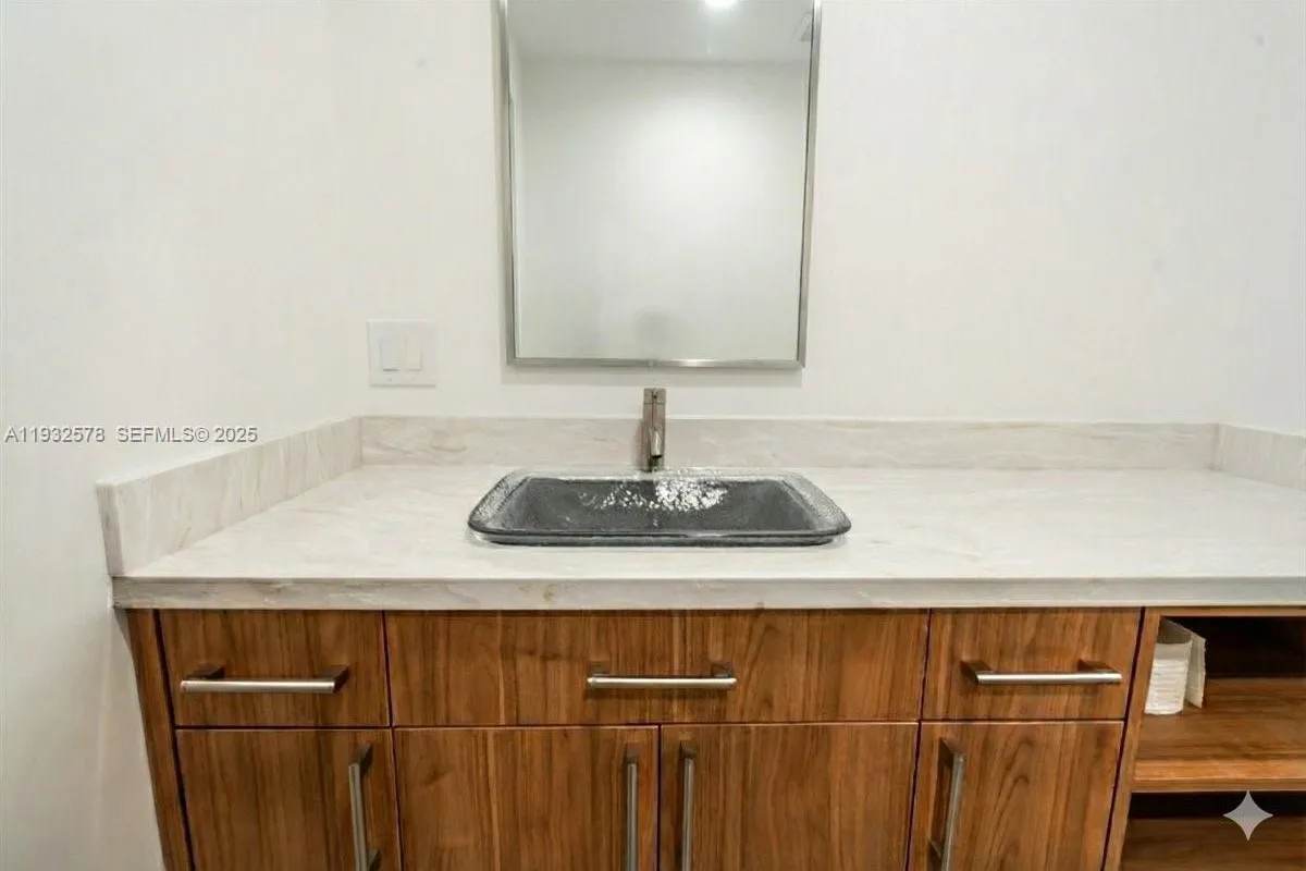 126 SE Sunrise Dr, Marathon FL 33050