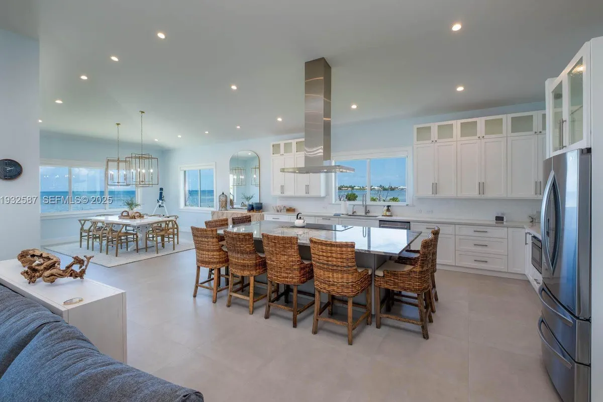 108 Sunrise Dr, Marathon FL 33050