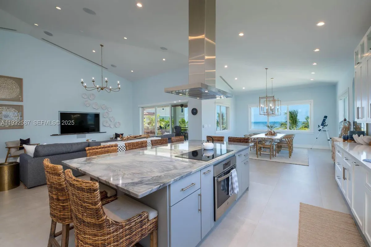 108 Sunrise Dr, Marathon FL 33050