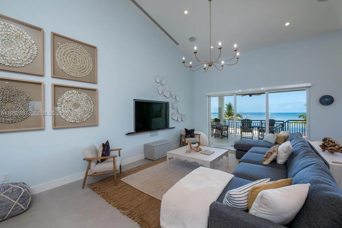 108 Sunrise Dr, Marathon FL 33050