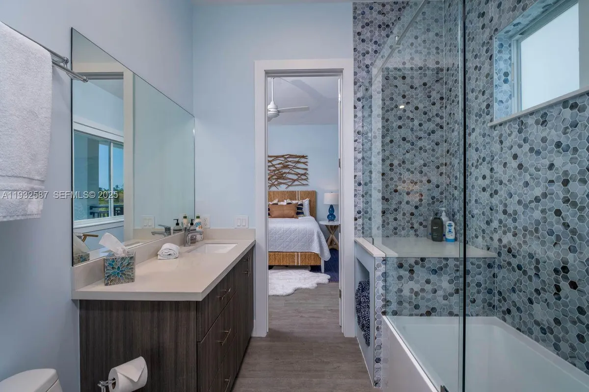 108 Sunrise Dr, Marathon FL 33050