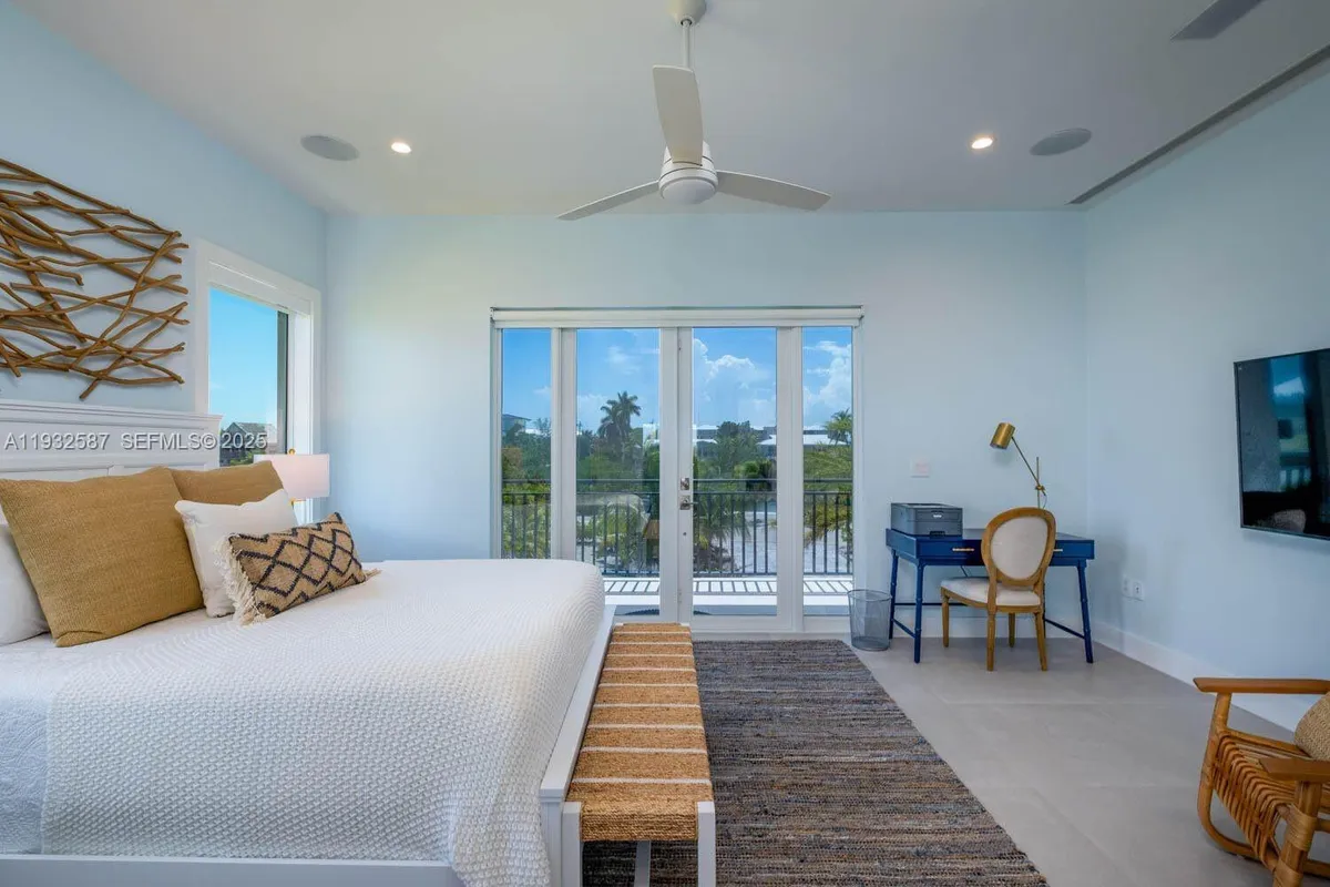 108 Sunrise Dr, Marathon FL 33050