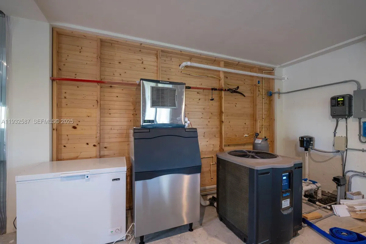 108 Sunrise Dr, Marathon FL 33050