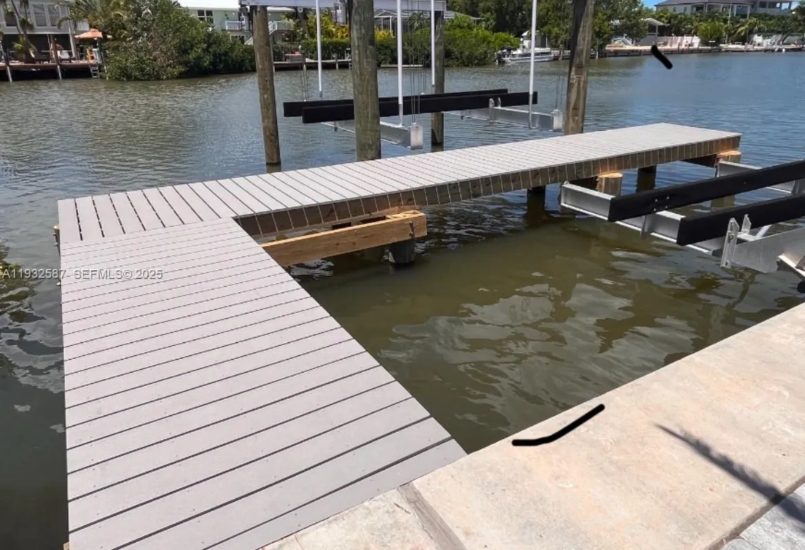 108 Sunrise Dr, Marathon FL 33050