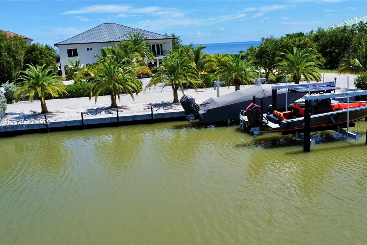 108 Sunrise Dr, Marathon FL 33050