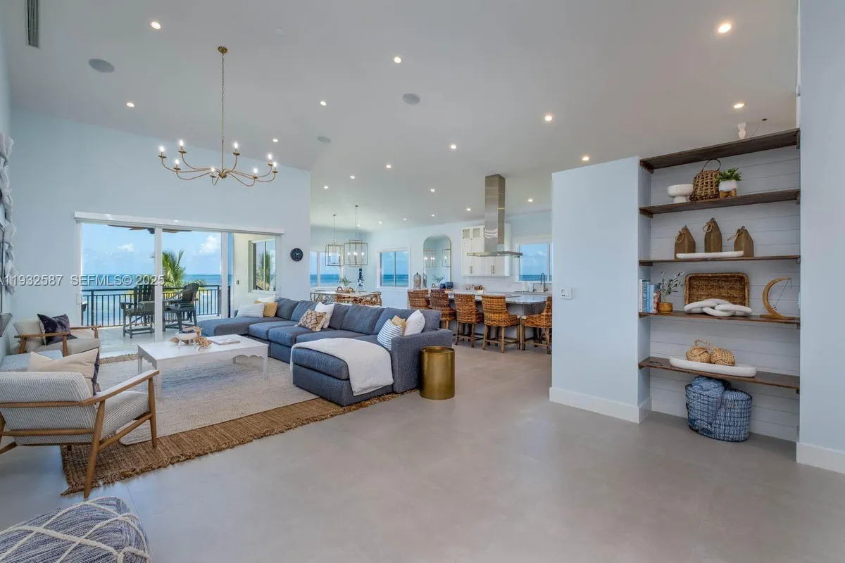 108 Sunrise Dr, Marathon FL 33050