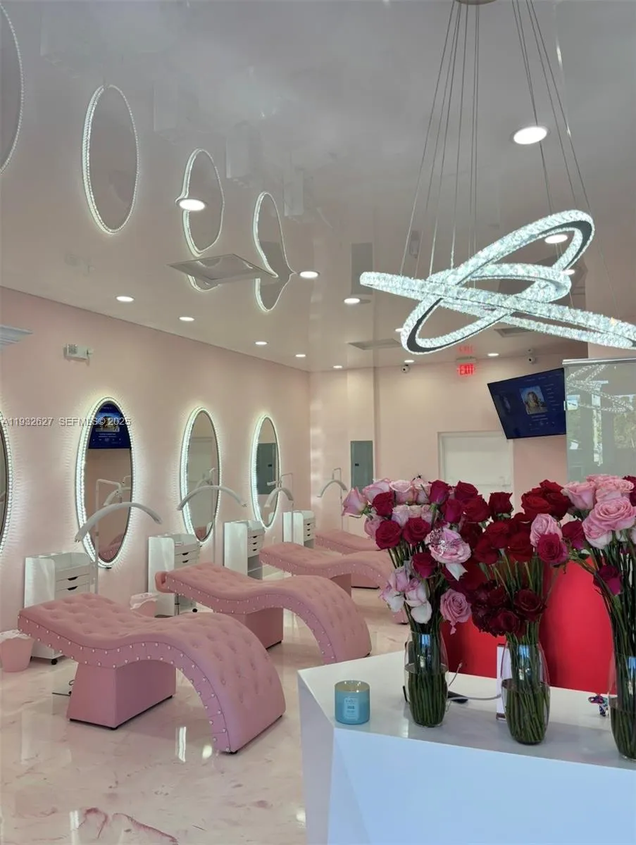 4520 W Hallandale Beach Blvd, Pembroke Park FL 33023