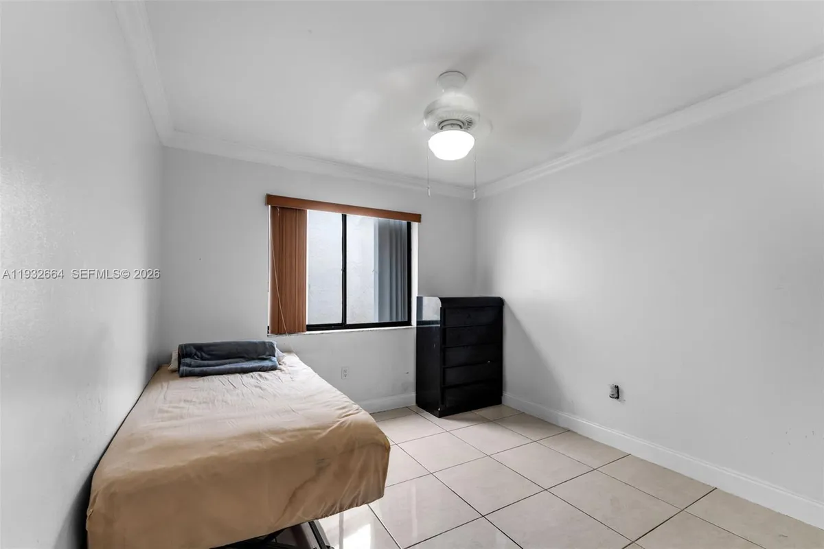 10290 SW 145th Pl, Miami FL 33186