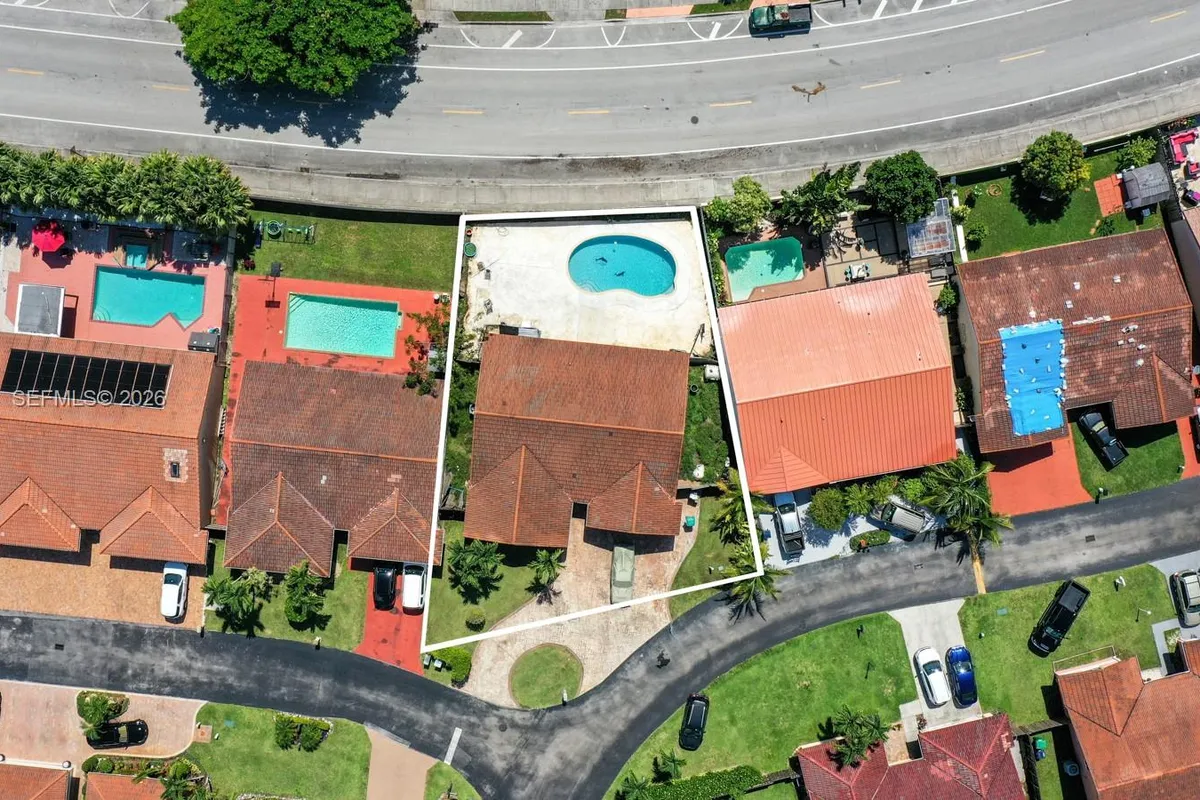 10290 SW 145th Pl, Miami FL 33186