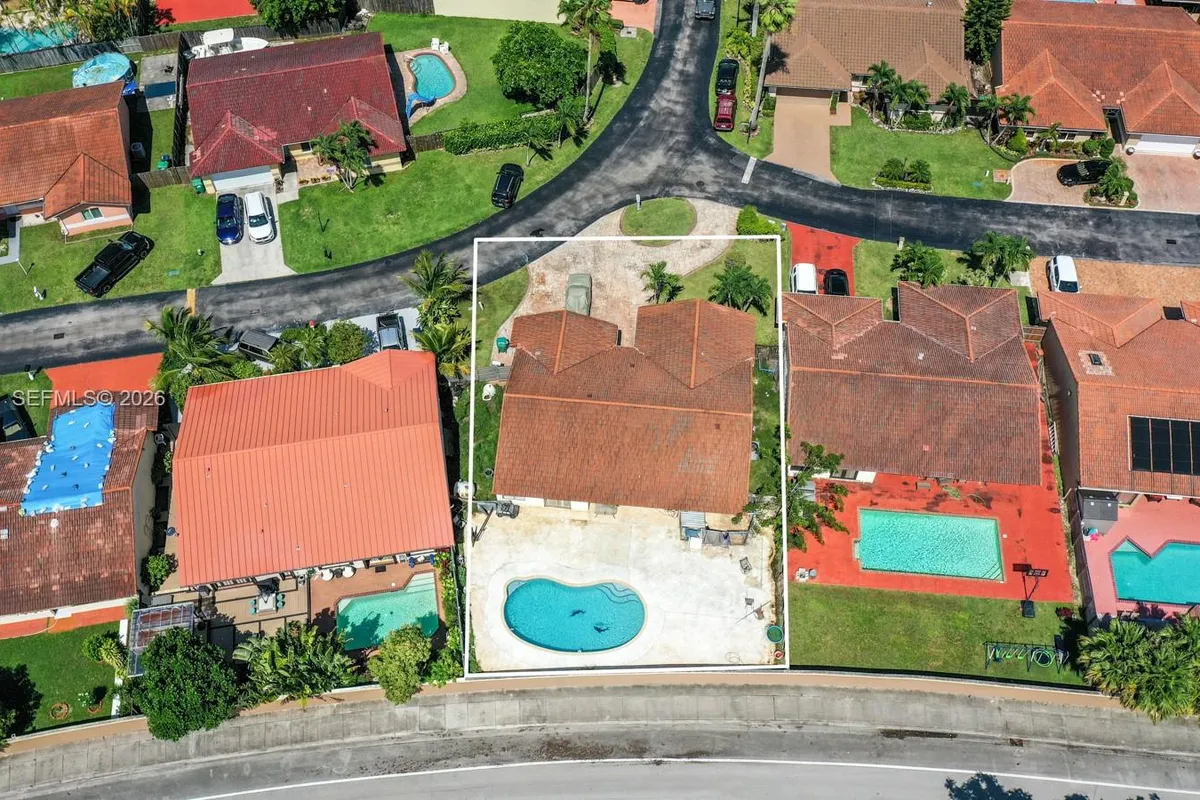 10290 SW 145th Pl, Miami FL 33186