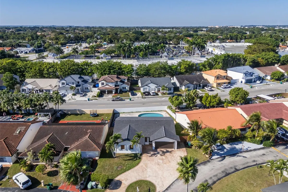 10290 SW 145th Pl, Miami FL 33186