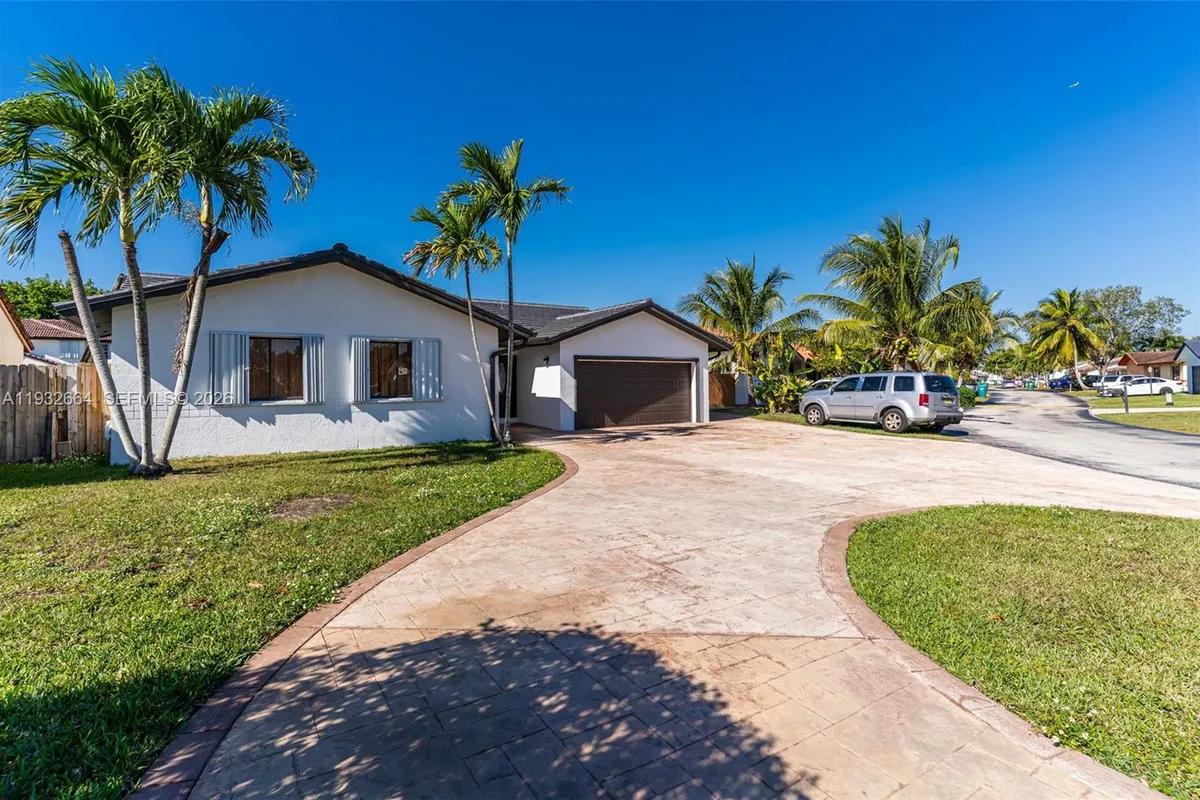 10290 SW 145th Pl, Miami FL 33186