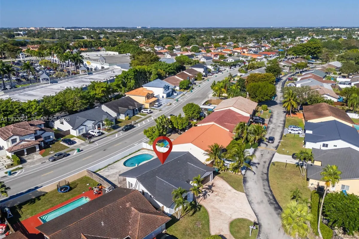 10290 SW 145th Pl, Miami FL 33186