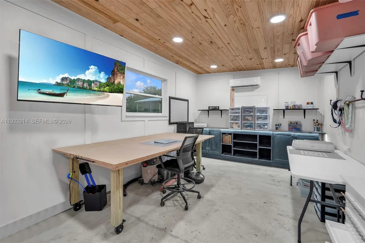 17844 N 38th Rd N, Loxahatchee FL 33470