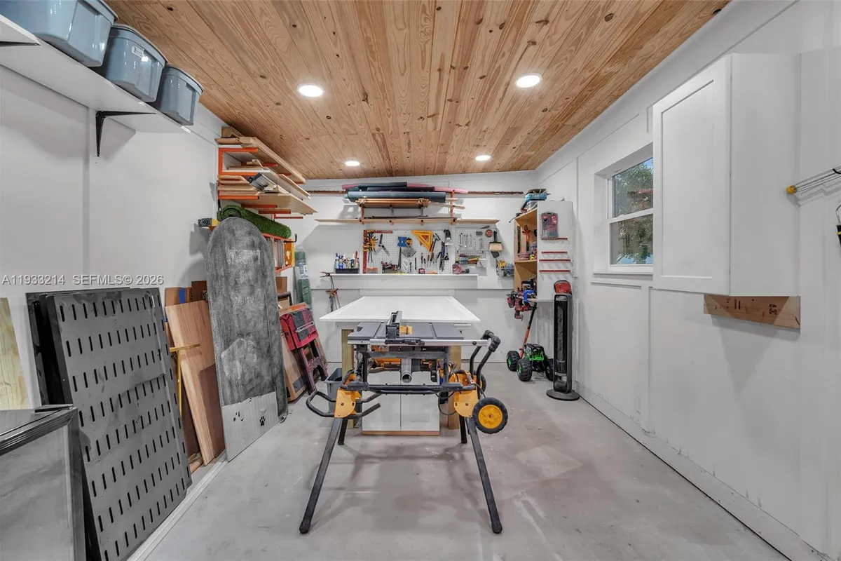 17844 N 38th Rd N, Loxahatchee FL 33470