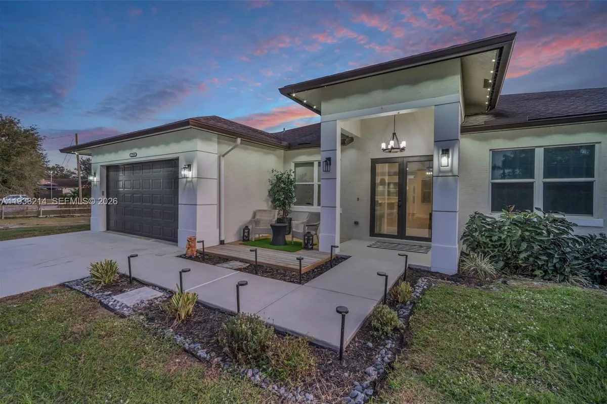 17844 N 38th Rd N, Loxahatchee FL 33470