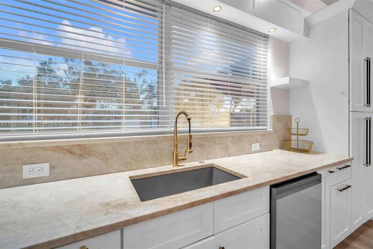 17844 N 38th Rd N, Loxahatchee FL 33470