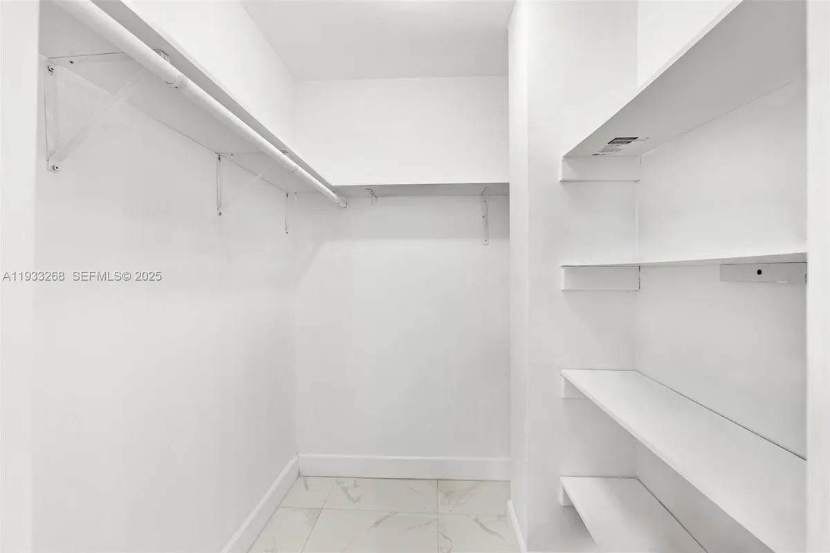 1820 James Ave # 2A, Miami Beach FL 33139