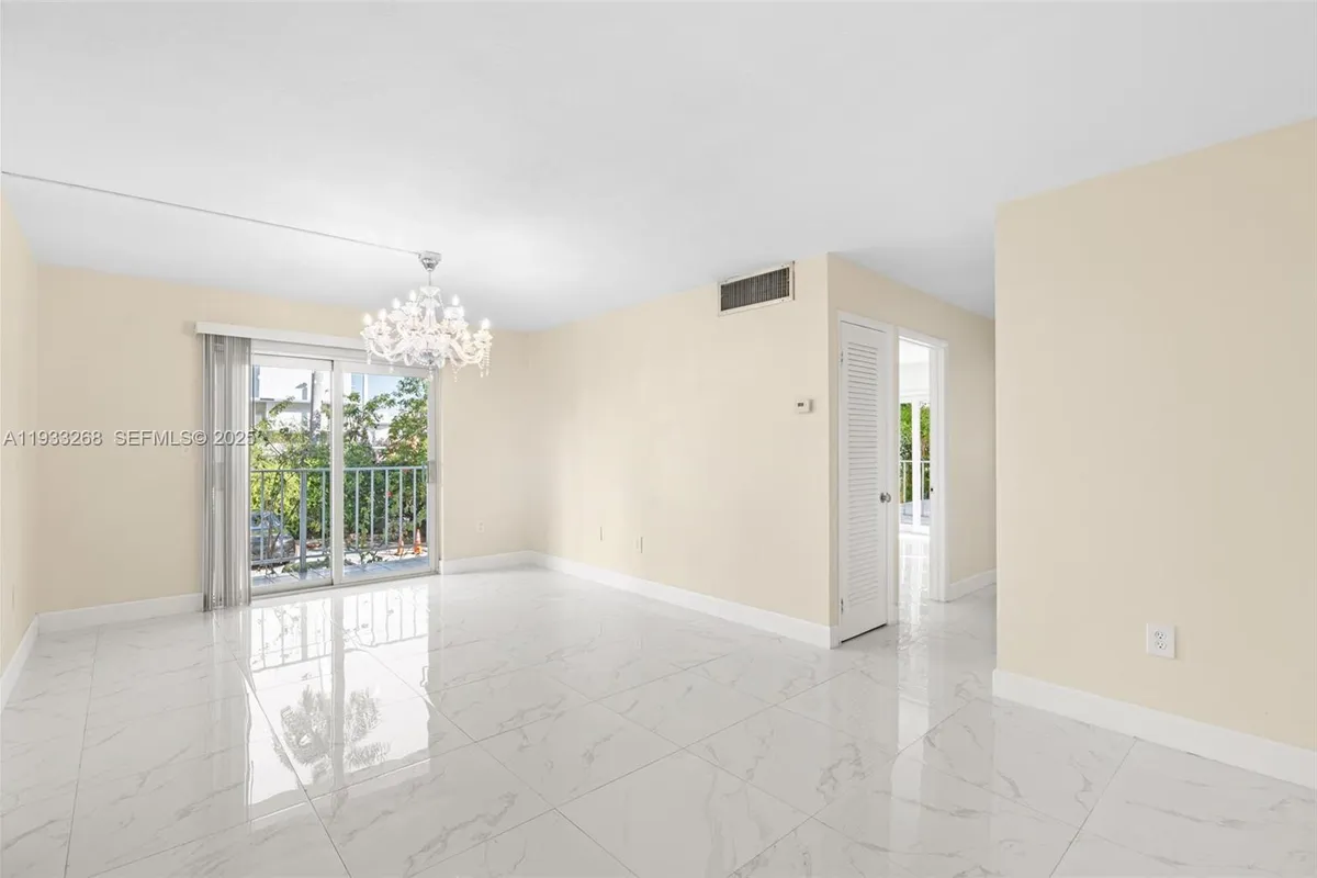 1820 James Ave # 2A, Miami Beach FL 33139
