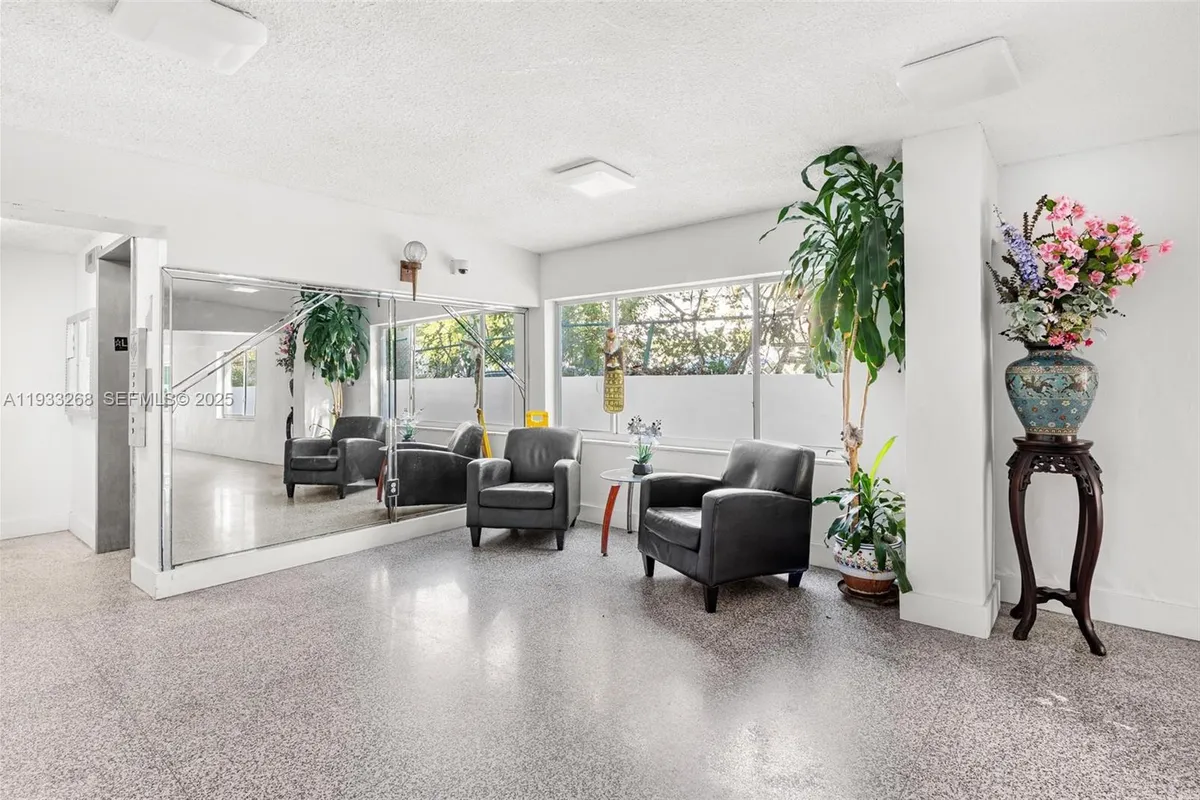 1820 James Ave # 2A, Miami Beach FL 33139