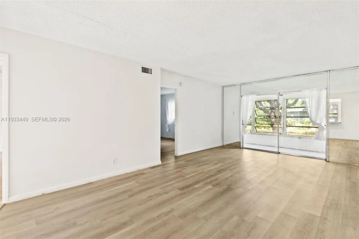 7605 NW 5th Pl # 103, Margate FL 33063