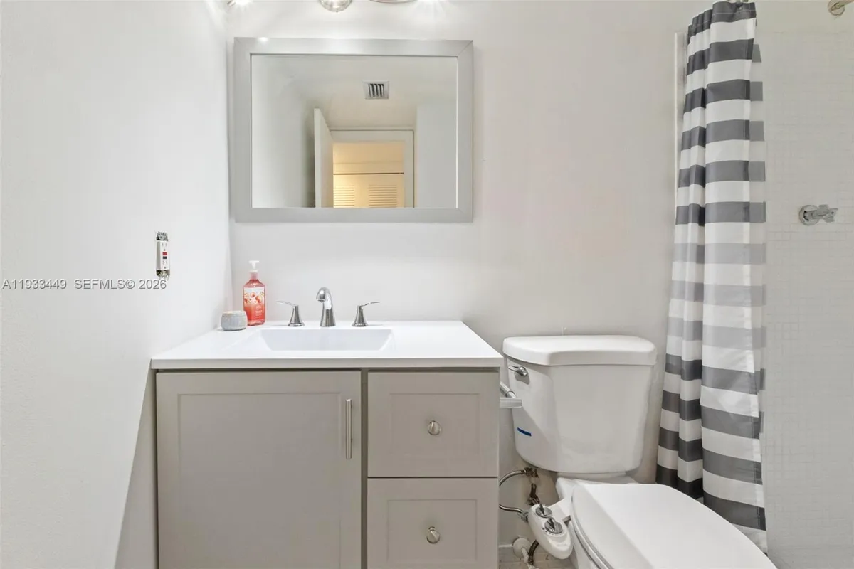 7605 NW 5th Pl # 103, Margate FL 33063