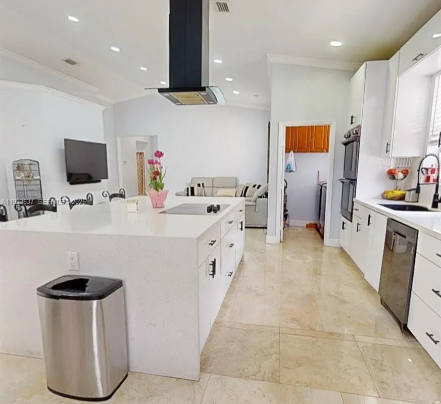 13877 SW 50th St, Miramar FL 33027