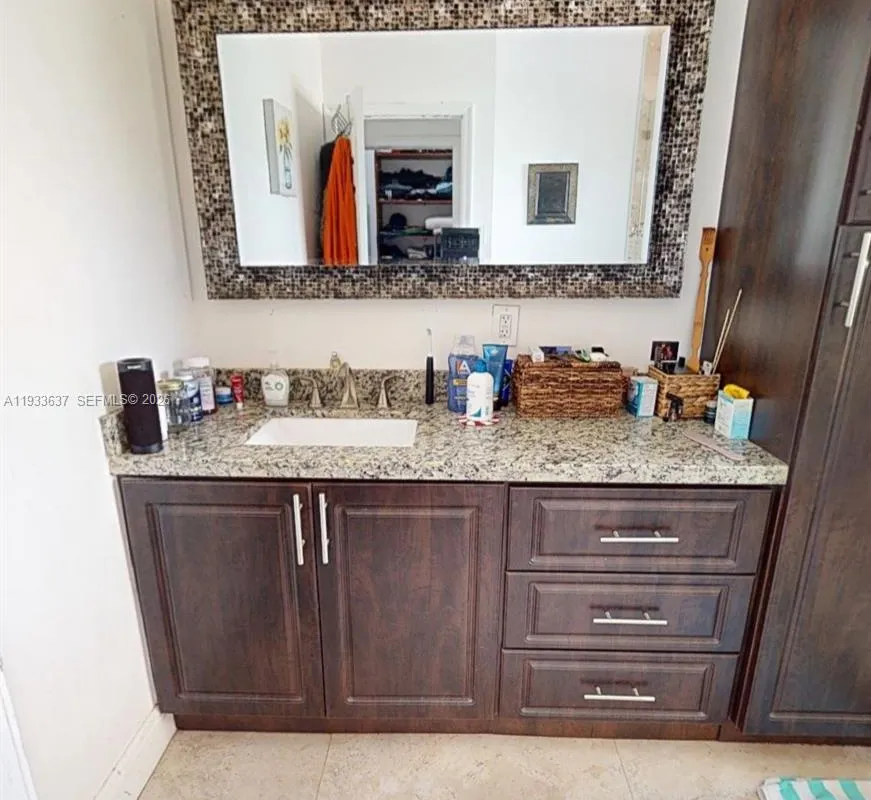 13877 SW 50th St, Miramar FL 33027