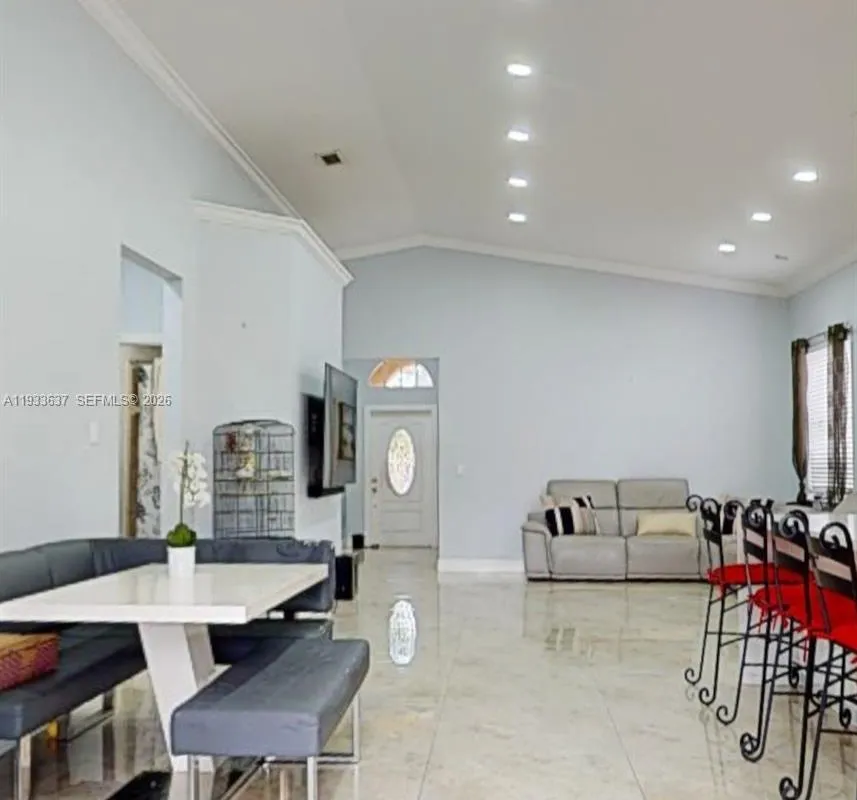 13877 SW 50th St, Miramar FL 33027