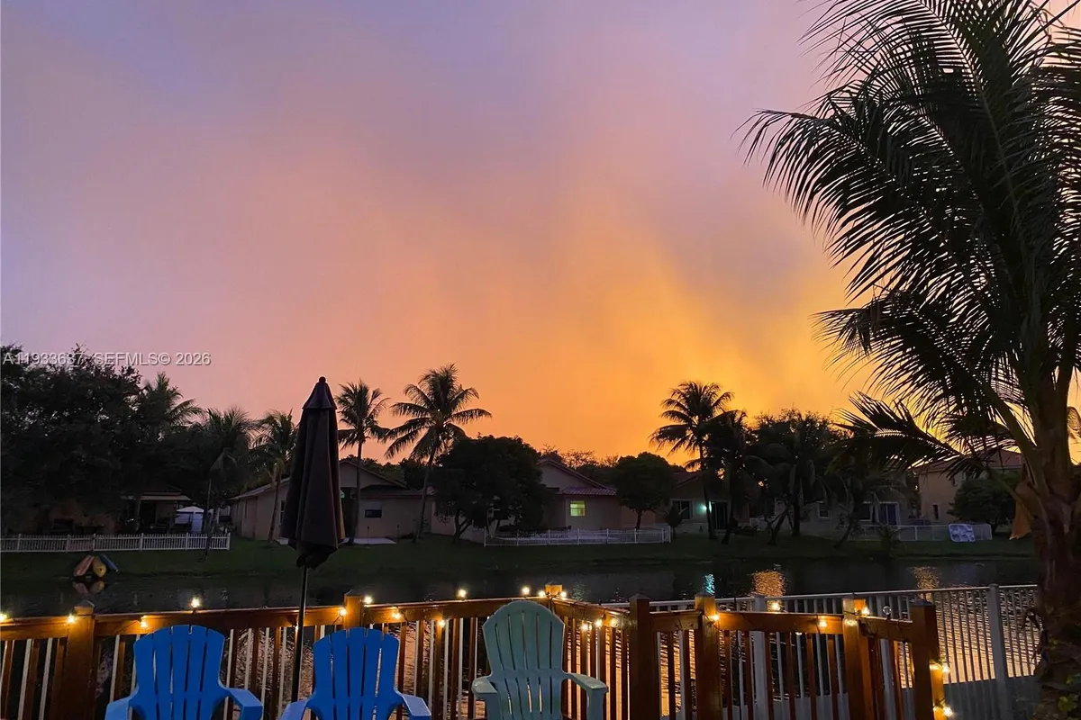 13877 SW 50th St, Miramar FL 33027