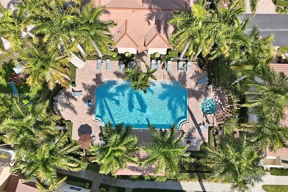 4857 NW 16th Ter, Boca Raton FL 33431