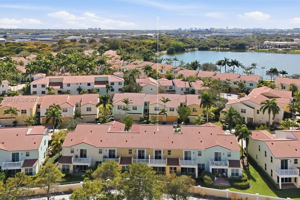 4857 NW 16th Ter, Boca Raton FL 33431