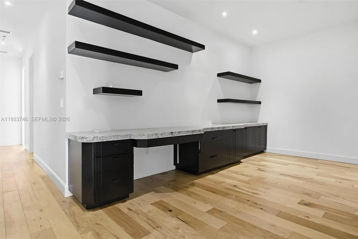 4857 NW 16th Ter, Boca Raton FL 33431