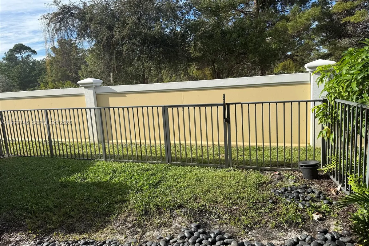 4857 NW 16th Ter, Boca Raton FL 33431