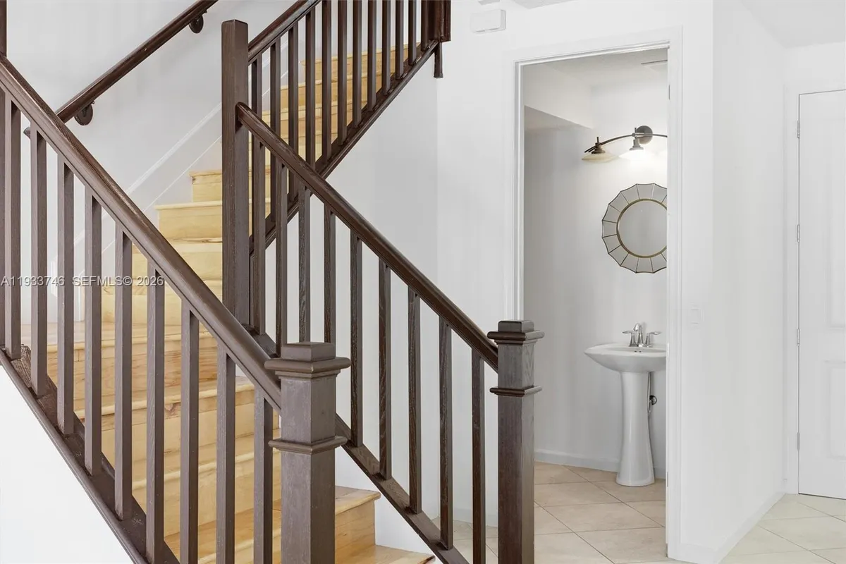 4857 NW 16th Ter, Boca Raton FL 33431