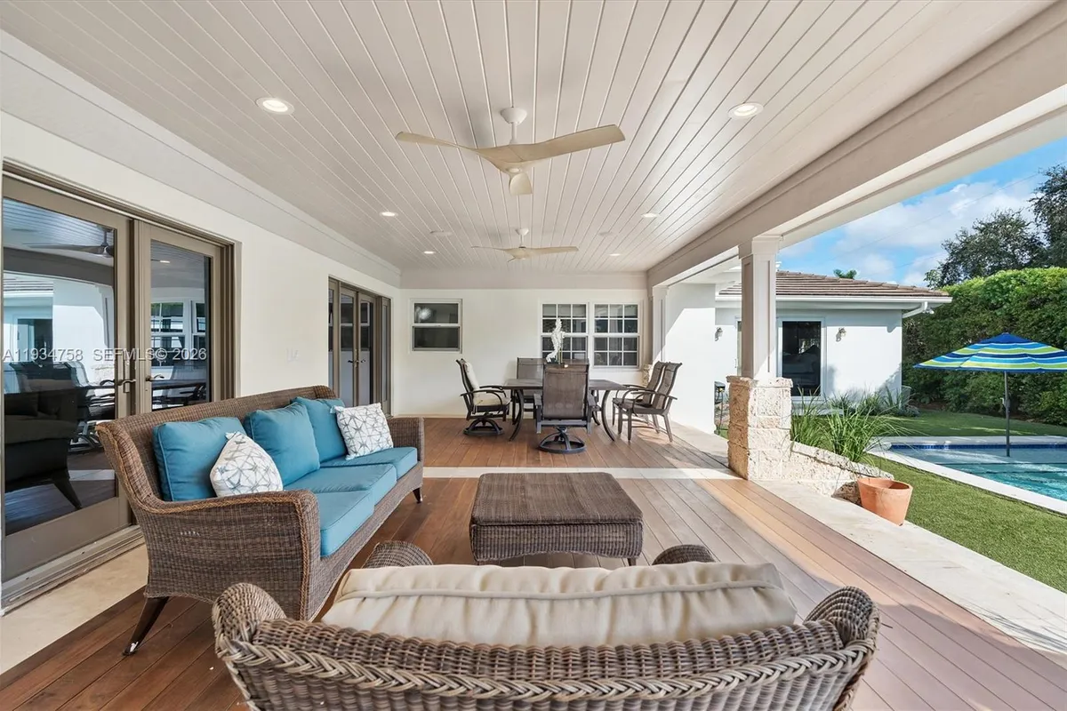 390 NE 103rd St, Miami Shores FL 33138