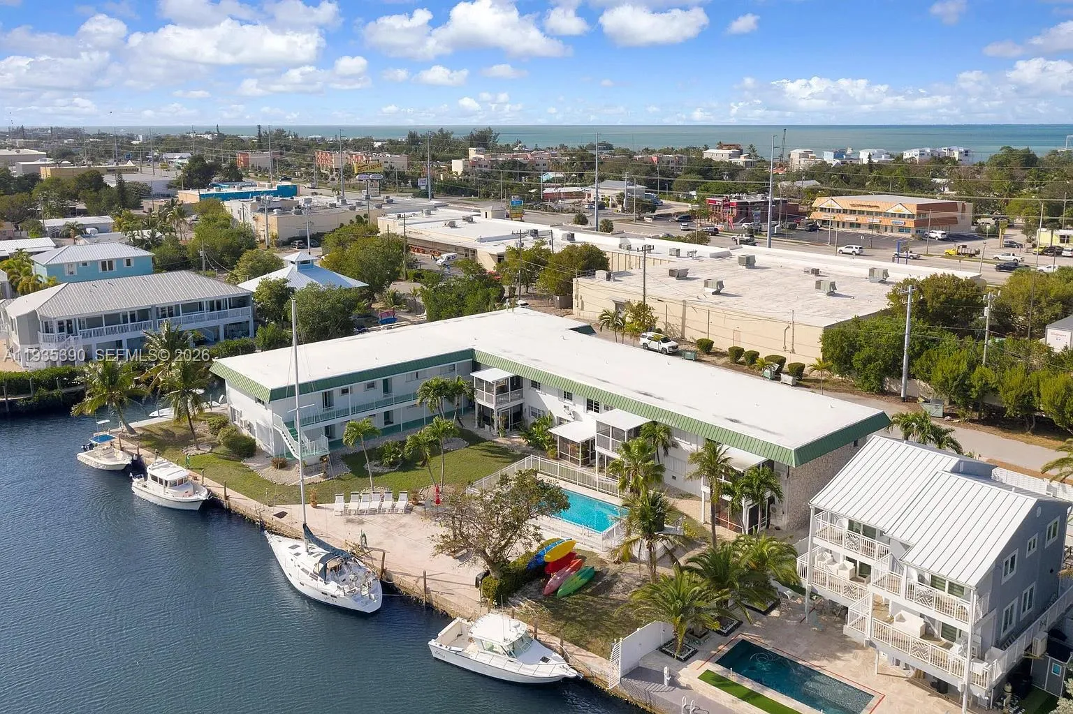 1 bedroom 1 bath for sale at 5301 Ocean Ter # 1, Marathon FL 33050