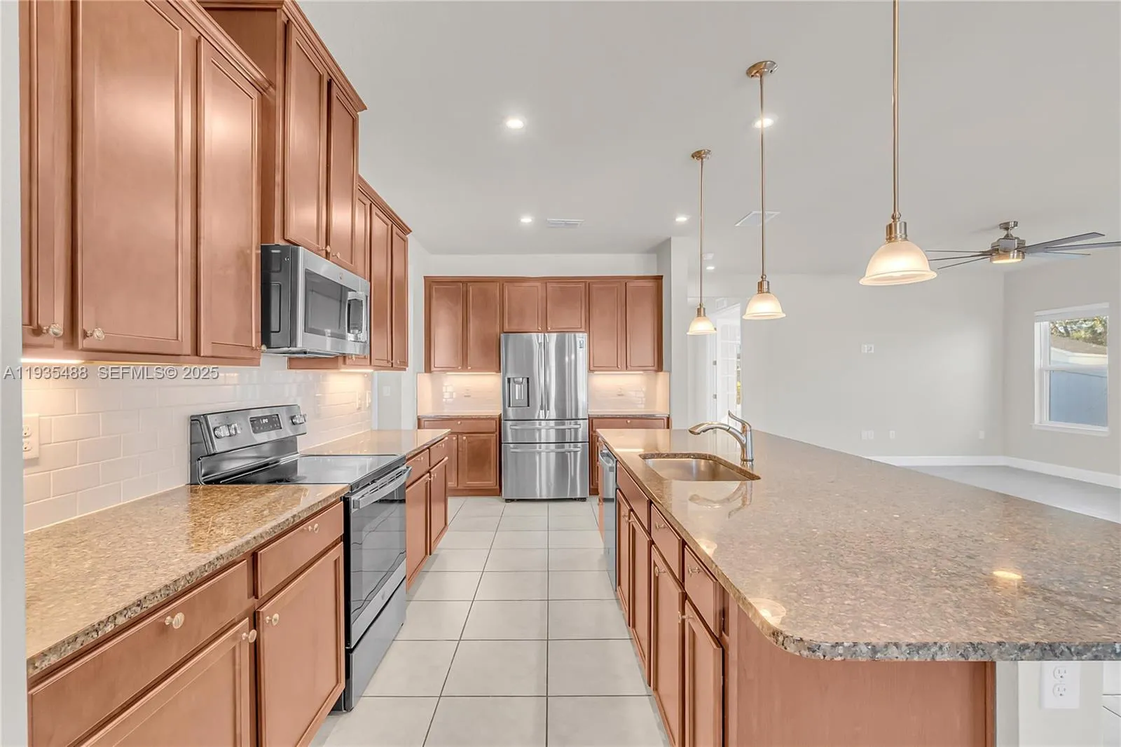 303 August Fern Loop, Mount Dora FL 32757