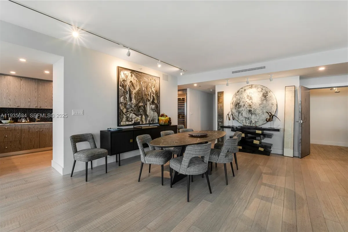 430 Grand Bay Dr # 1204, Key Biscayne FL 33149