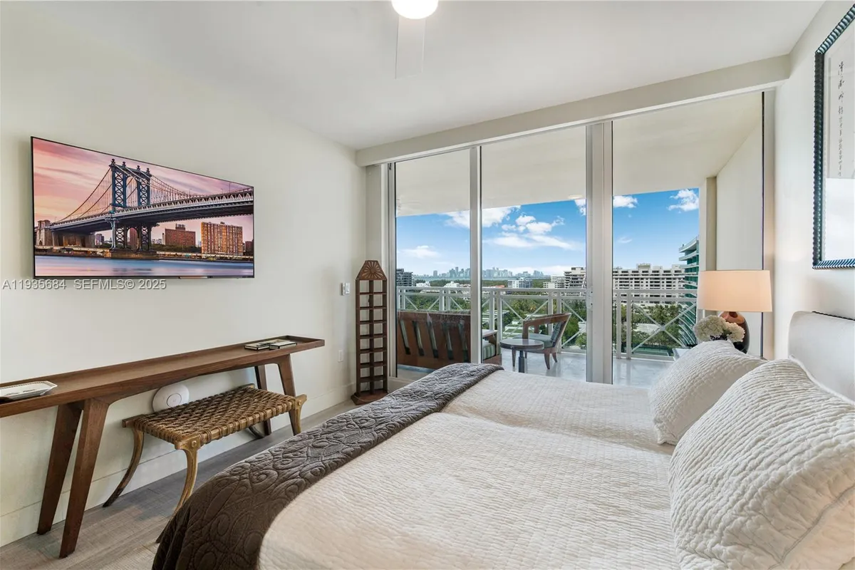 430 Grand Bay Dr # 1204, Key Biscayne FL 33149