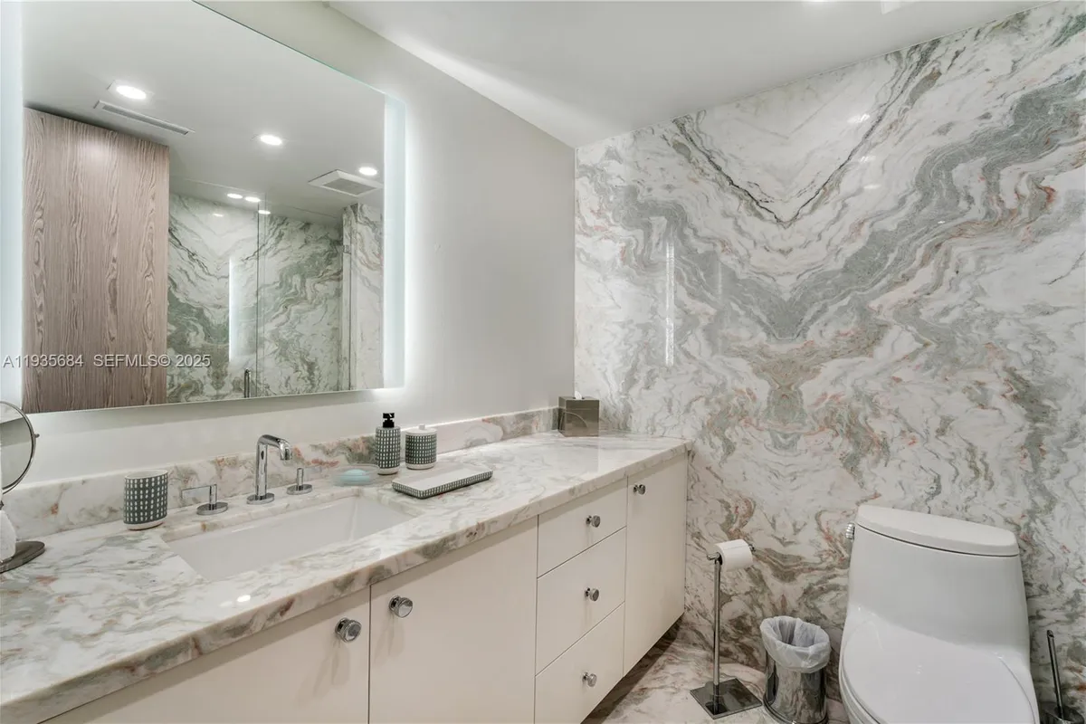 430 Grand Bay Dr # 1204, Key Biscayne FL 33149