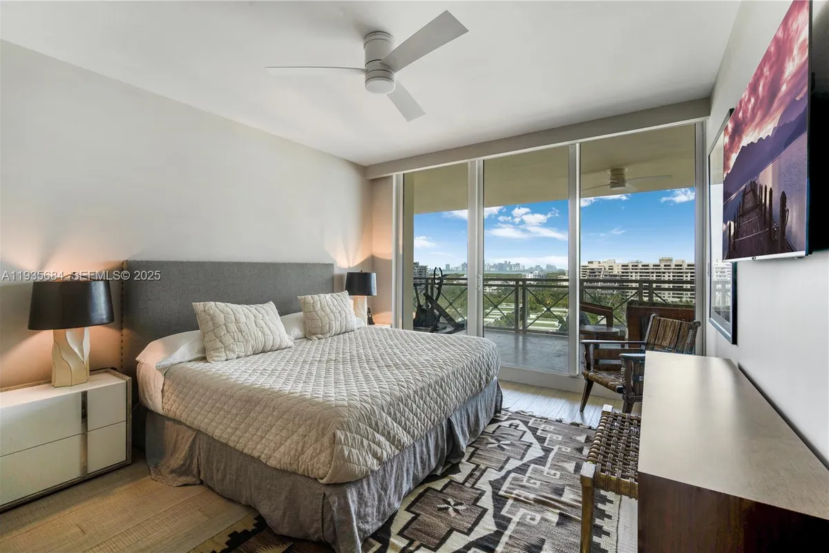 430 Grand Bay Dr # 1204, Key Biscayne FL 33149