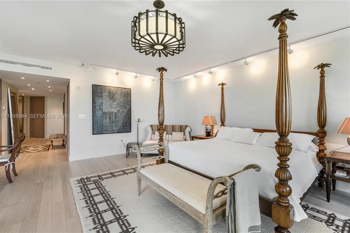 430 Grand Bay Dr # 1204, Key Biscayne FL 33149