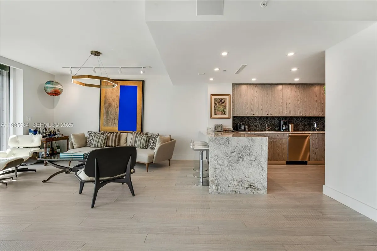 430 Grand Bay Dr # 1204, Key Biscayne FL 33149