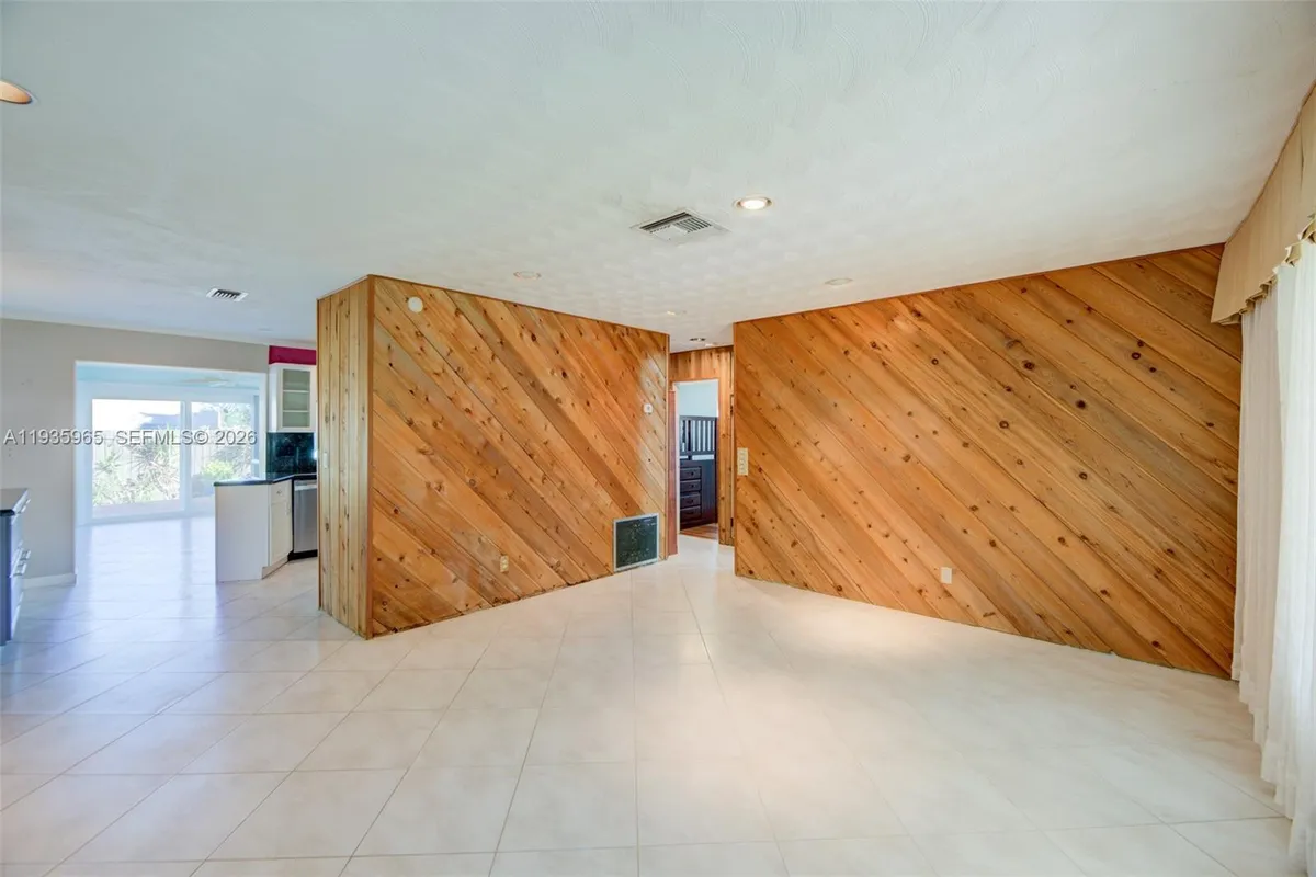 3081 SW 46th Ct, Dania Beach FL 33312