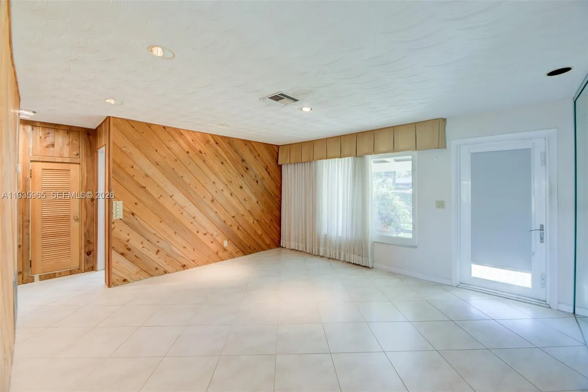 3081 SW 46th Ct, Dania Beach FL 33312